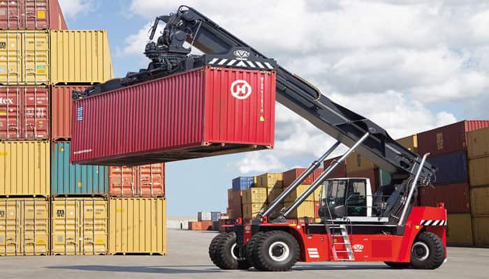 reach staker ou porte conteneur